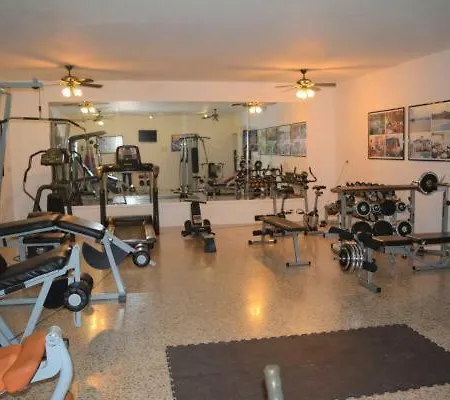 Golf Two Bedroom Lägenhet Mijas