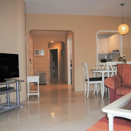 Lägenhet Golf Two Bedroom
